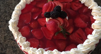 Judy’s Strawberry Pretzel Salad